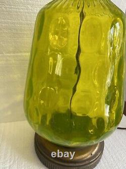 VTG Mid Century Dimpled TABLE LAMP CHARTREUSE ART GLASS