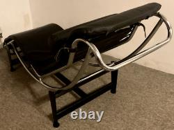 Vintage Le Corbusier Style Chaise Longue LC4 Mid Century Modern Leather Delivery