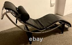 Vintage Le Corbusier Style Chaise Longue LC4 Mid Century Modern Leather Delivery