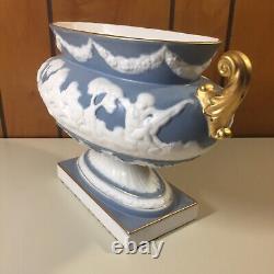 Vintage Mid Century Paul's Italy Blue White Cherub Porcelain Footed Bowl