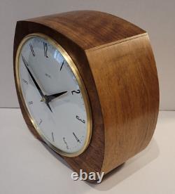 Vintage Mid-Century c1950's English Smiths Oak Cased Chiming Mantel Clock