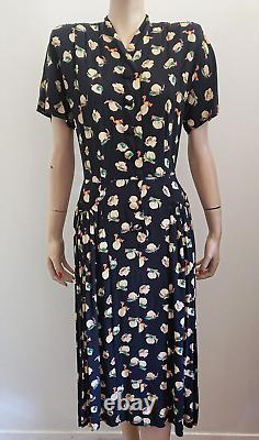 Vtg 1940s 40s Rayon Day Dress Birds Novelty Print Mid Century sz 10 EUC