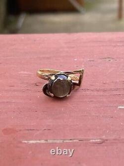 Vtg Mid Century Modernist 10k Yellow Gold Black Sapphire Ring. Size 6.25, 4g