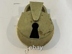 Vtg Virginia Metalcrafters Mid Century Modern Solid Brass Padlock Ashtray 3-45